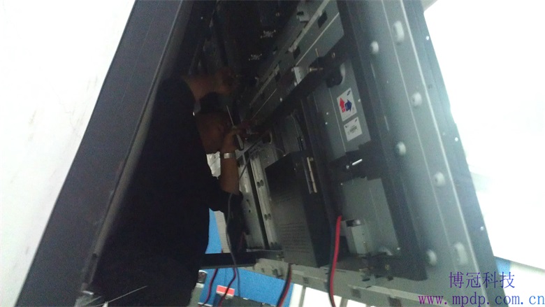 2014年鸡西市公共交易资源中心开标室液晶拼接大屏幕