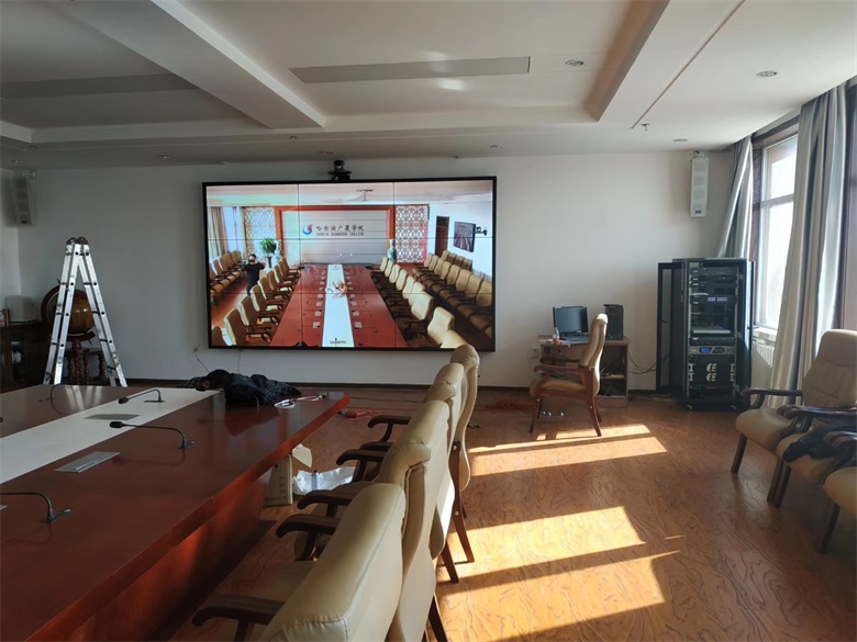 2019年哈尔滨广厦学视频会议显示终端液晶拼接系统