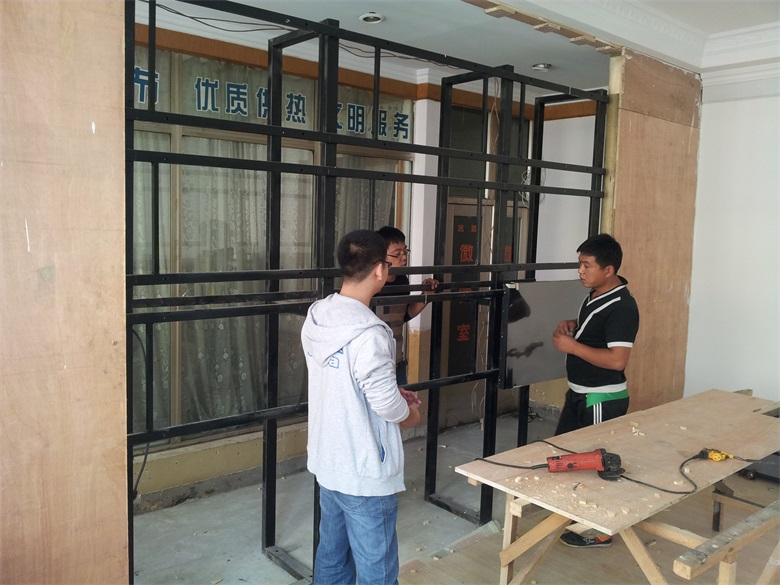 2012年哈尔滨文景街热电公司液晶拼接大屏幕项目