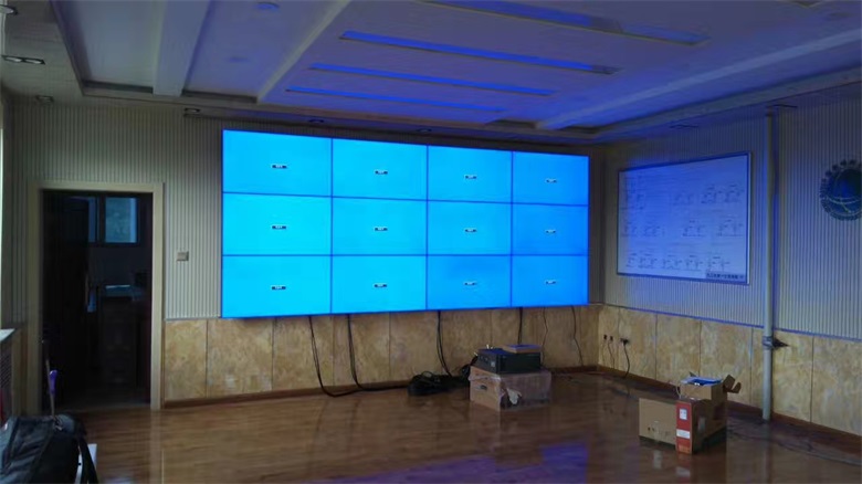 2017年黑龙江省国家电网齐齐哈尔九三电业局前维护液晶拼接大屏幕