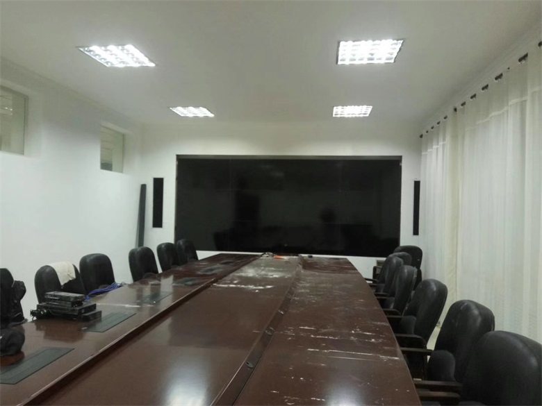 2017年哈尔滨警备区会议室液晶拼接系统,液晶拼接大屏幕