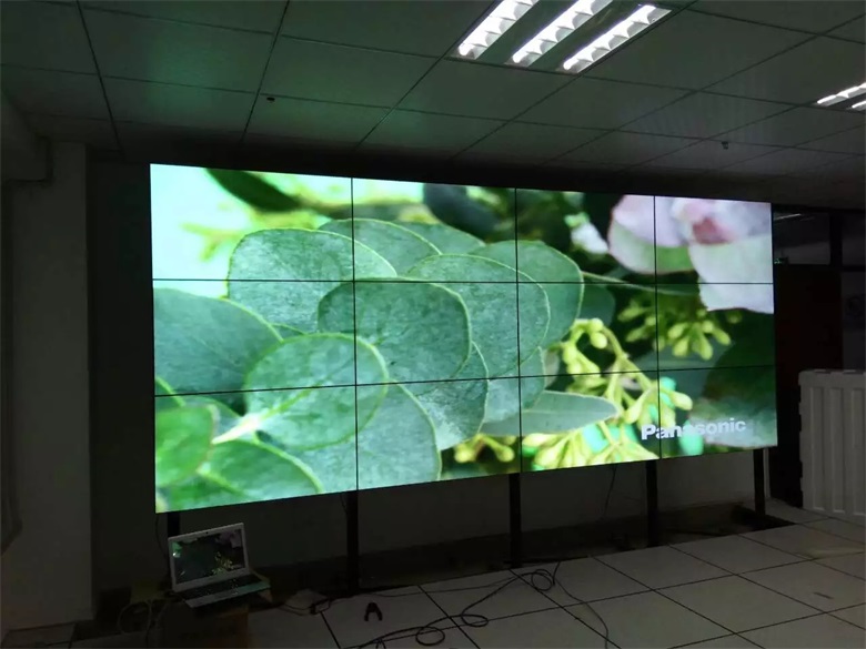 2016年黑龙江社会福利院液晶显示屏拼接,液晶拼接屏,led显示屏接屏