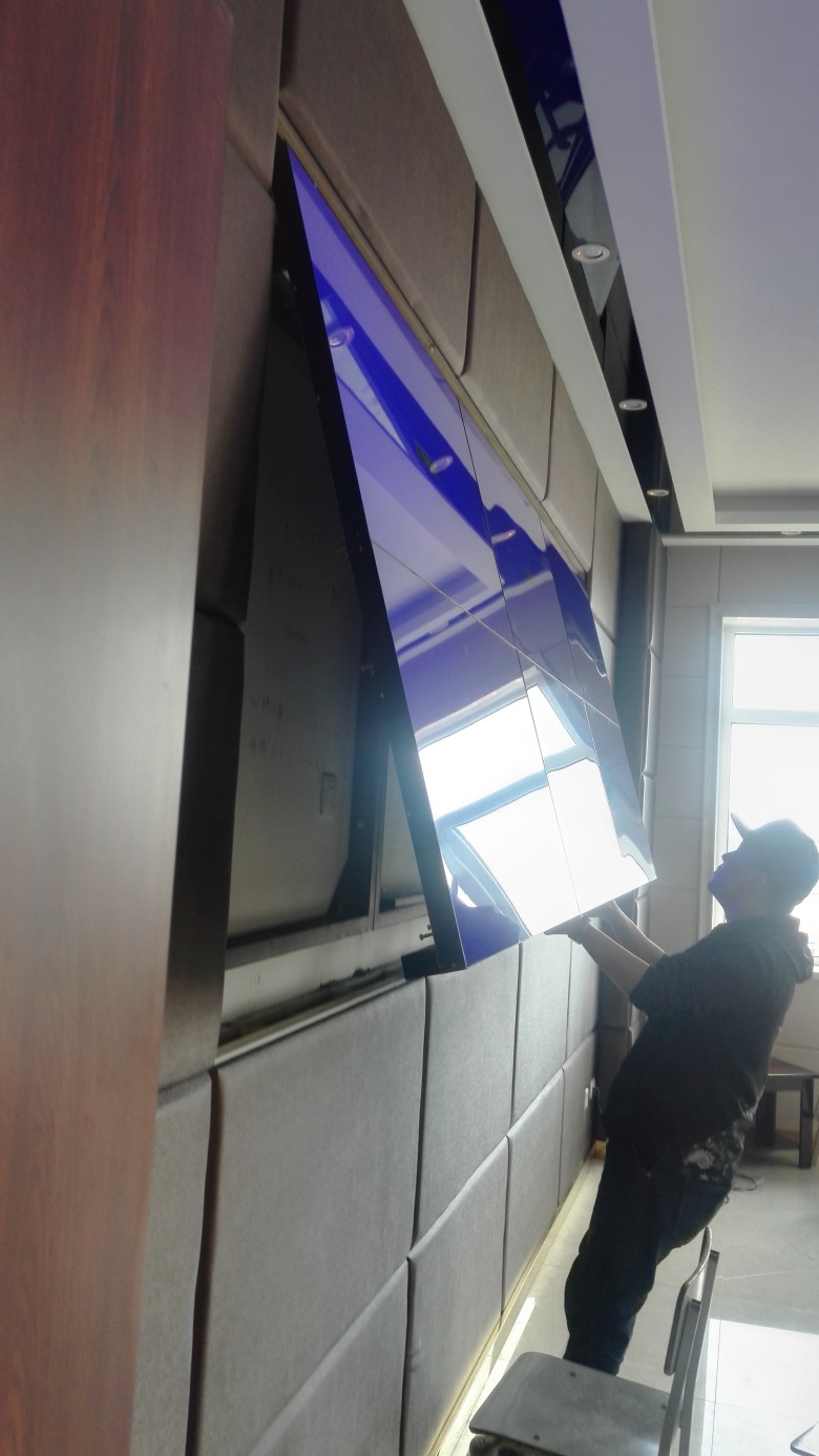 2017年吉林省榆树第一小学液晶拼接屏,LED大屏拼接会议屏